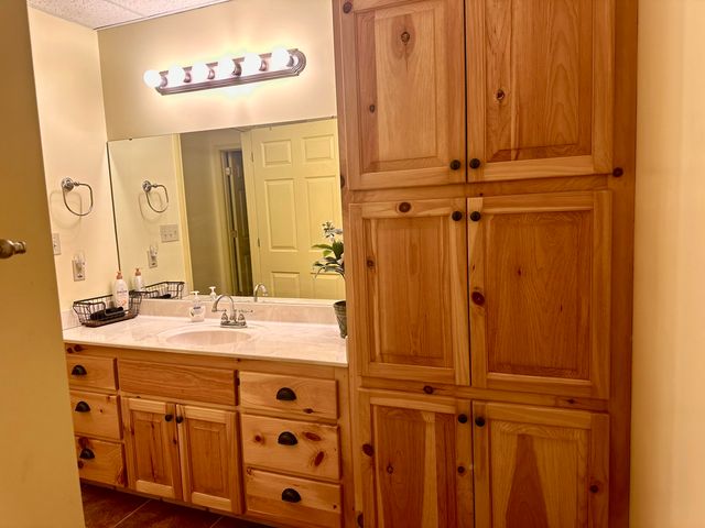 136 Riverview Drive, Mammoth Spring, AR 72554