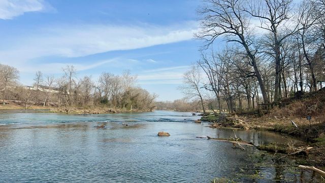 136 Riverview Drive, Mammoth Spring, AR 72554