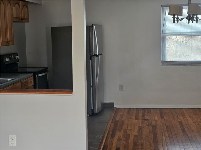 812 Westbury Rd A, N Versailles, PA 15137