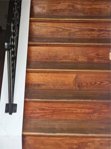 812 Westbury Rd A, N Versailles, PA 15137