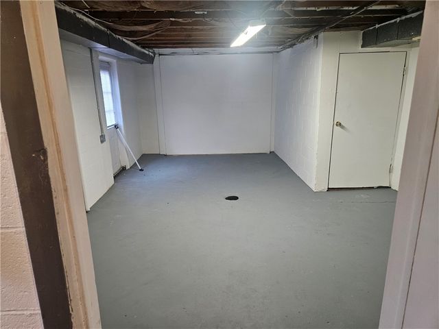 812 Westbury Rd A, N Versailles, PA 15137