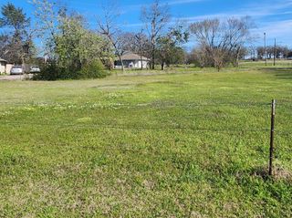 507 Mineral Wells Street, Terrell, TX 75160