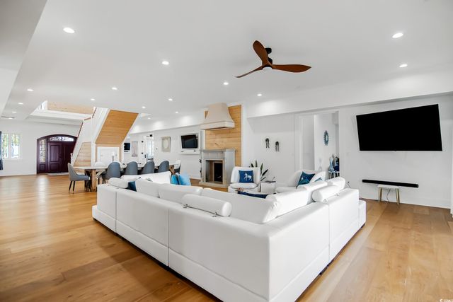 139 Pioneer Loop, Georgetown, SC 29440