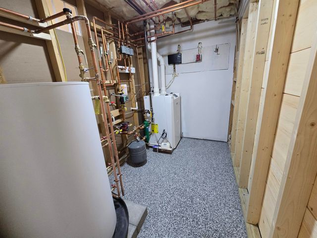 32 Homan Lane, New London, NH 03257