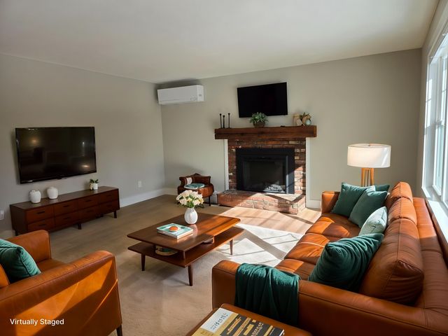 32 Homan Lane, New London, NH 03257