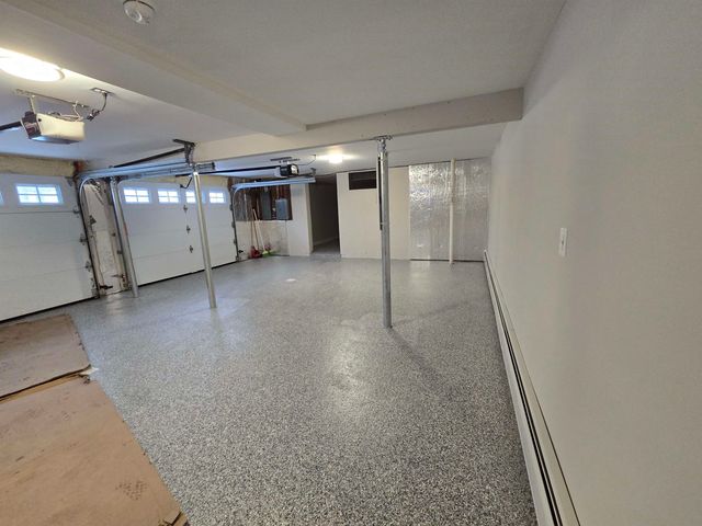 32 Homan Lane, New London, NH 03257