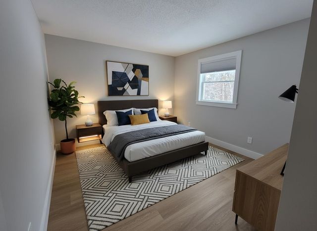 32 Homan Lane, New London, NH 03257