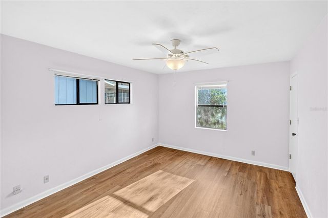 8754 NW 37TH CIRCLE, Gainesville, FL 32653