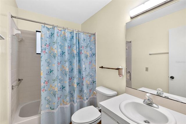 8754 NW 37TH CIRCLE, Gainesville, FL 32653