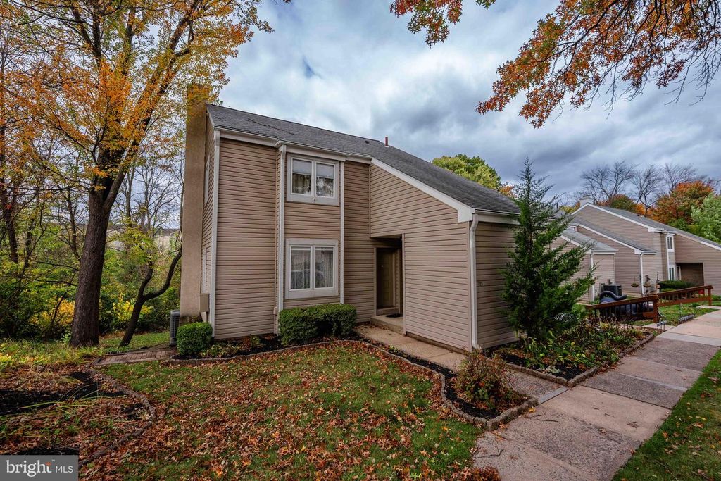 113 HARVEST LN #101, Phoenixville, PA 19460