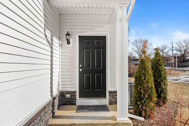 7127 Grant Street, Merrillville, IN 46410