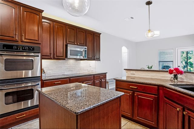 1320 Briar Ridge Drive, Keller, TX 76248