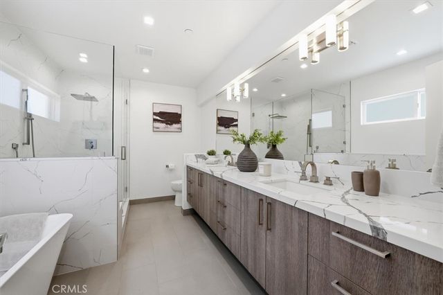 1427 15th Street, Manhattan Beach, CA 90266
