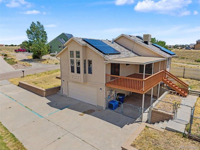 242 W Del Ray Dr, Pueblo, CO 81007