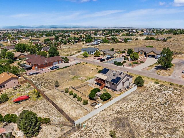 242 W Del Ray Dr, Pueblo, CO 81007