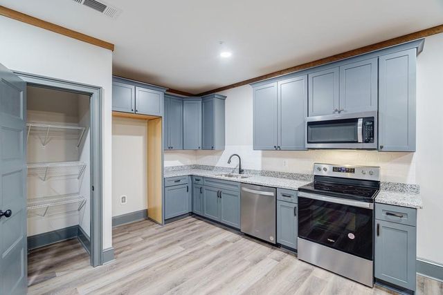 34 Depot Street 22, Hartwell, GA 30643