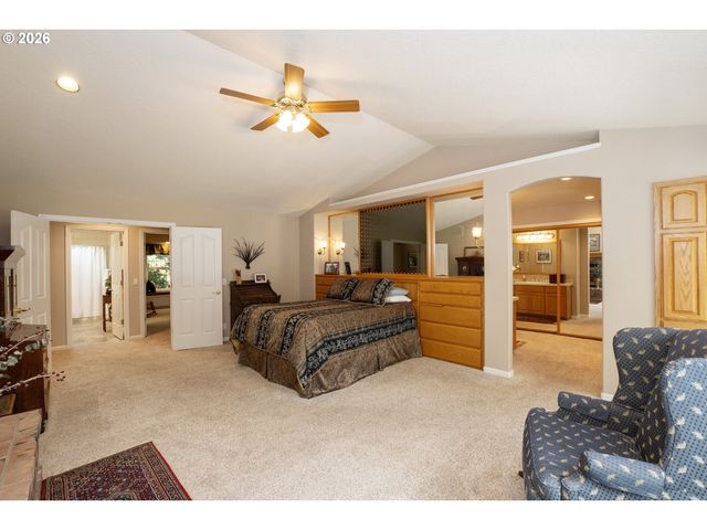 90150 SHORE Ln, Eugene, OR 97402