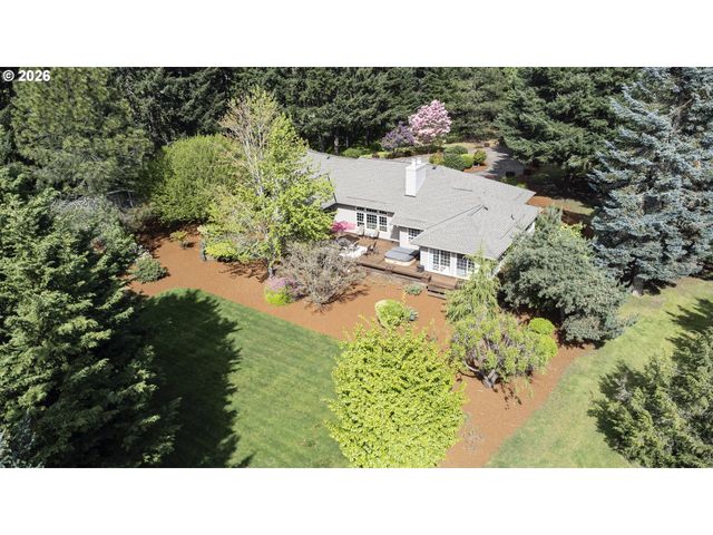90150 SHORE Ln, Eugene, OR 97402
