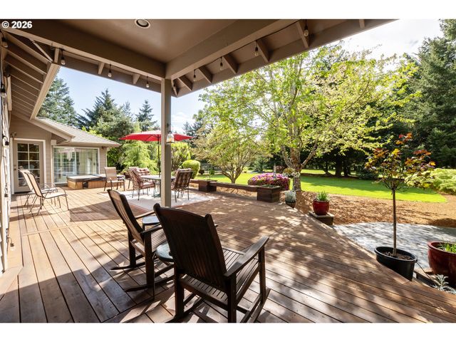 90150 SHORE Ln, Eugene, OR 97402
