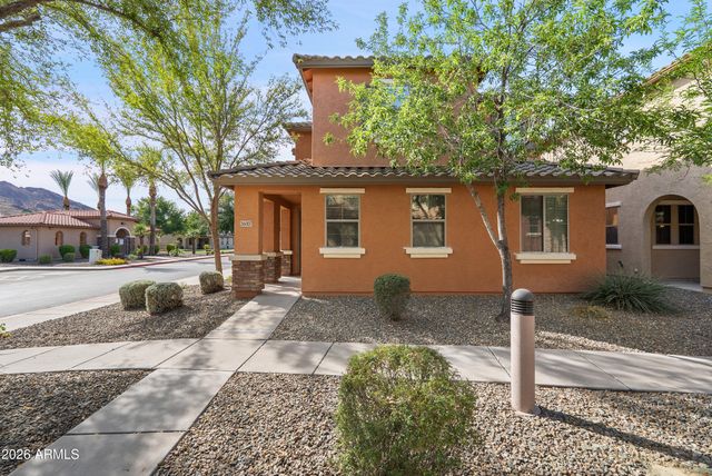 26007 N 53 Drive, Phoenix, AZ 85083