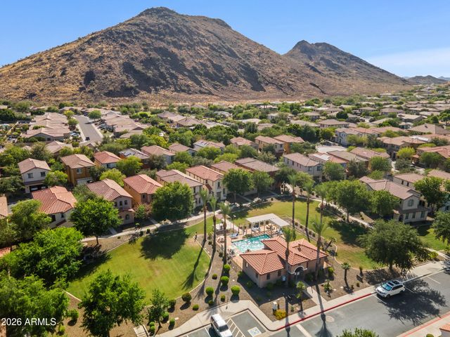 26007 N 53 Drive, Phoenix, AZ 85083