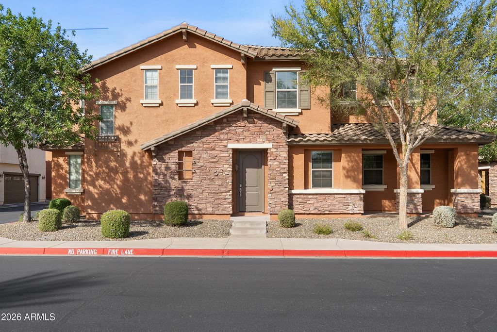 Image 1 of property listing at 26007 N 53 Drive, Phoenix, AZ 85083