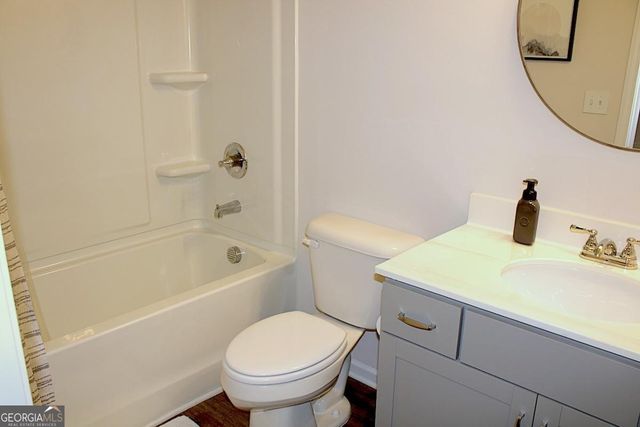 535 Ryan Court, Ball Ground, GA 30107