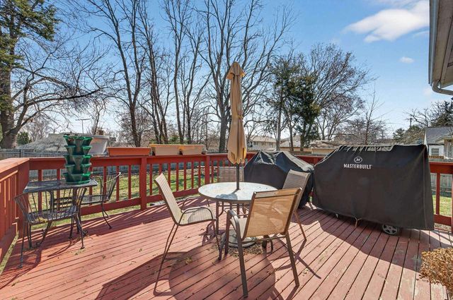 21 Powers Avenue, Madison, WI 53714