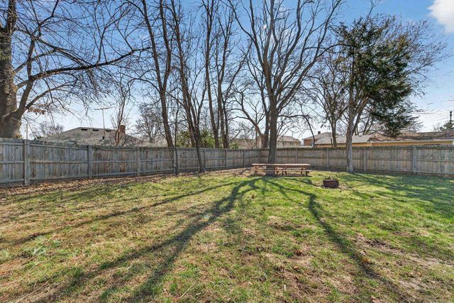 21 Powers Avenue, Madison, WI 53714