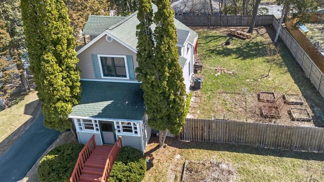 21 Powers Avenue, Madison, WI 53714
