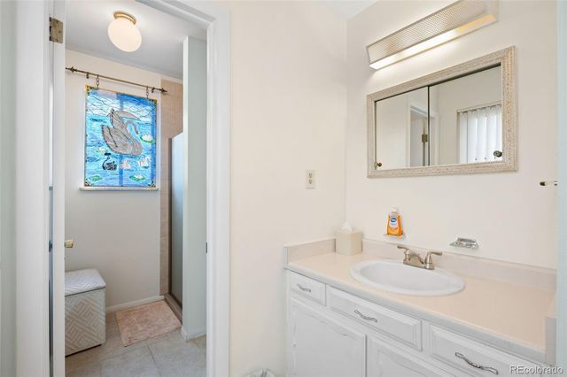 398 Uvalda Street, Aurora, CO 80011