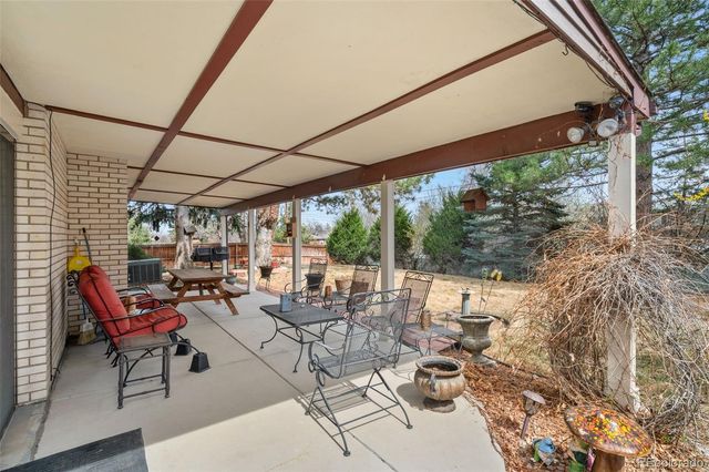398 Uvalda Street, Aurora, CO 80011