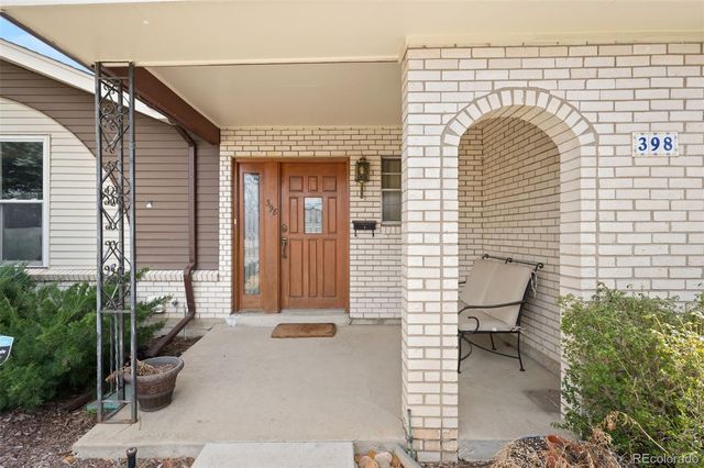 398 Uvalda Street, Aurora, CO 80011