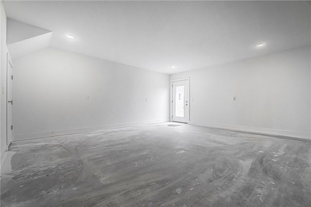 2661 SW Livingston Square 2, Bentonville, AR 72713