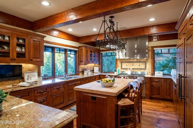 1631 Needle Peak Road, Stateline, NV 89449