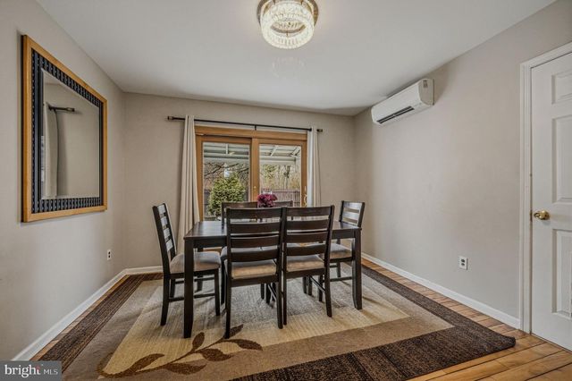 306 WILLA RD, Newark, DE 19711