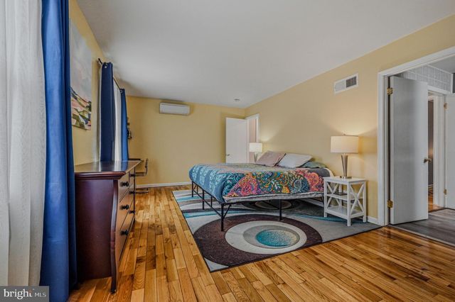 306 WILLA RD, Newark, DE 19711