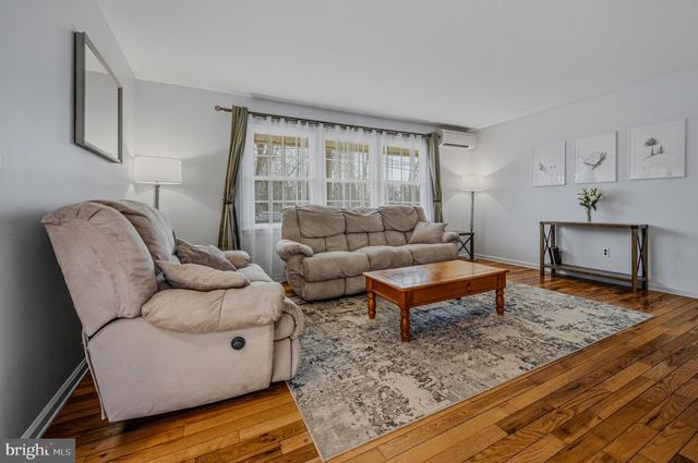 306 WILLA RD, Newark, DE 19711