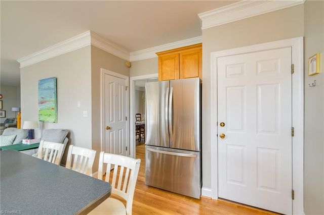 3010 Deercroft Lane, Clemmons, NC 27012