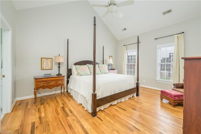 3010 Deercroft Lane, Clemmons, NC 27012