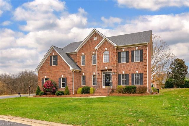 3010 Deercroft Lane, Clemmons, NC 27012