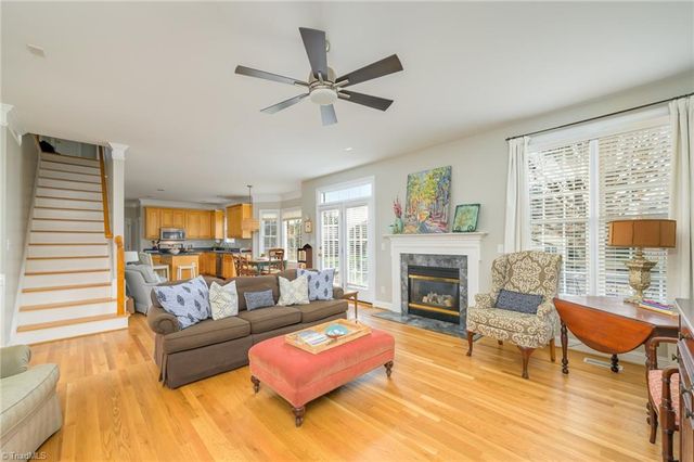 3010 Deercroft Lane, Clemmons, NC 27012