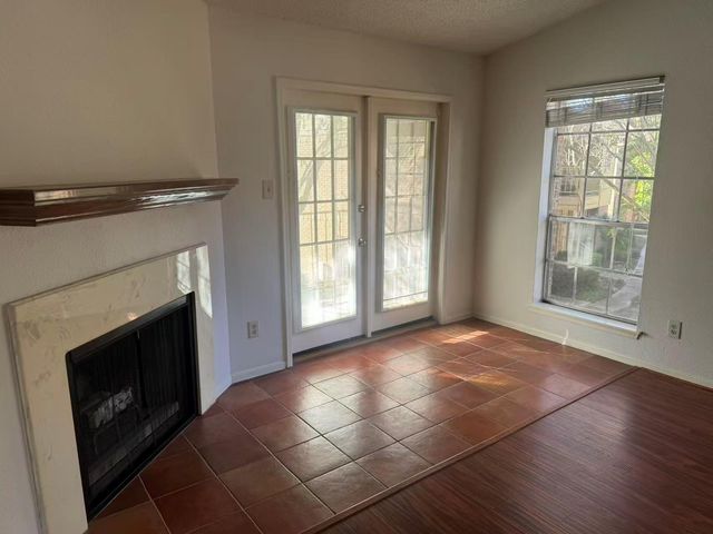 1515 Sandy Springs Road 2002, Houston, TX 77042