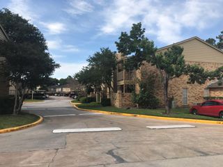 1515 Sandy Springs Road 2002, Houston, TX 77042