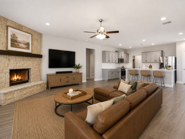 1601 Radecke Road, Krum, TX 76249