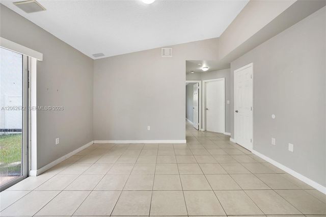 18946 NW 10th Street, Pembroke Pines, FL 33029