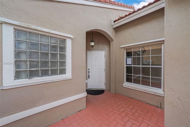 18946 NW 10th Street, Pembroke Pines, FL 33029