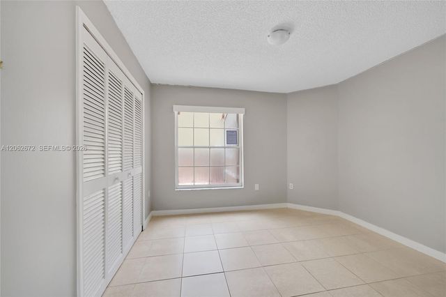 18946 NW 10th Street, Pembroke Pines, FL 33029
