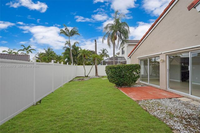 18946 NW 10th Street, Pembroke Pines, FL 33029