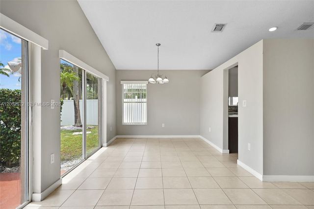 18946 NW 10th Street, Pembroke Pines, FL 33029